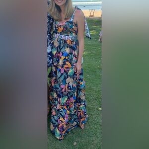 Especia Floral Patterned Maxi Dress